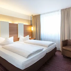 Cristal 4*, München Deutschland