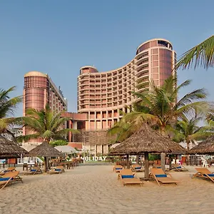 Holiday Beach Hotel Danang Hotel Da Nang